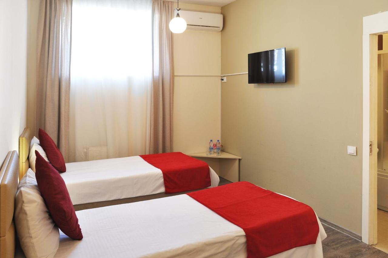 Hotel Alexandra ティビリシ エクステリア 写真